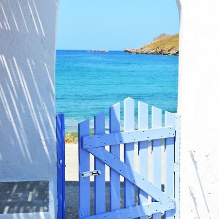The Charming Beach House, Ideal For 4 To 5 People Ioulis Exteriör bild