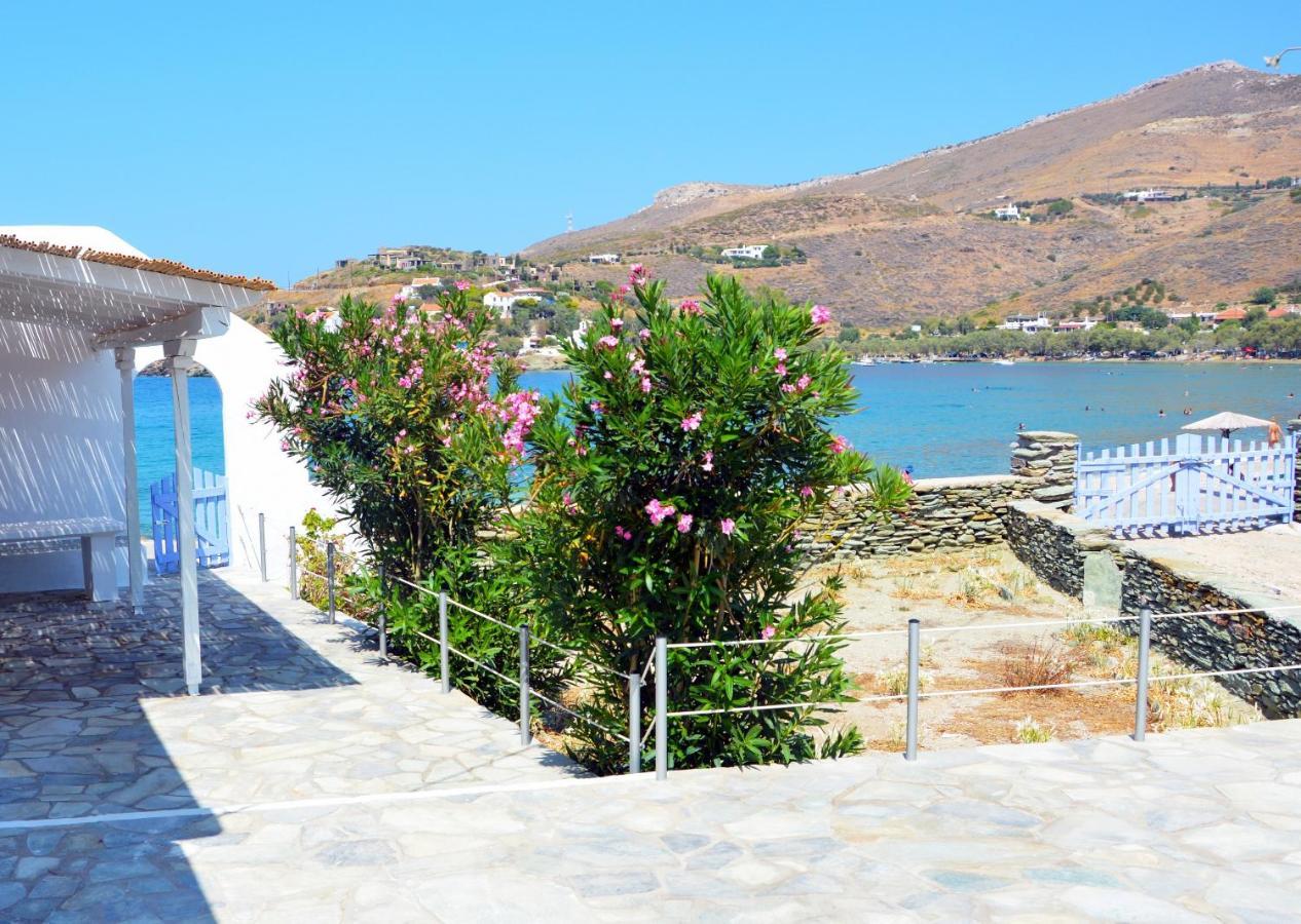 The Charming Beach House, Ideal For 4 To 5 People Ioulis Exteriör bild